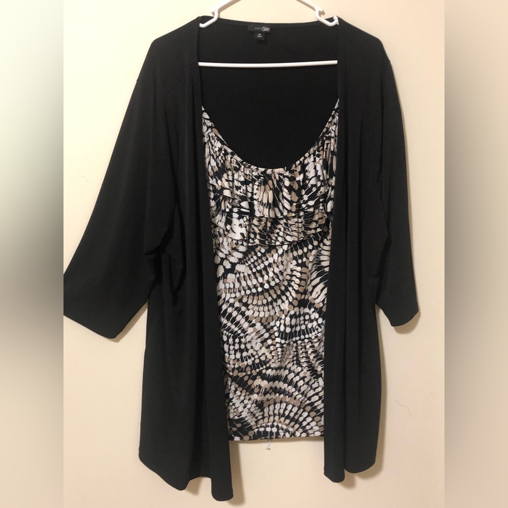 Plus sized women’s Blouse.